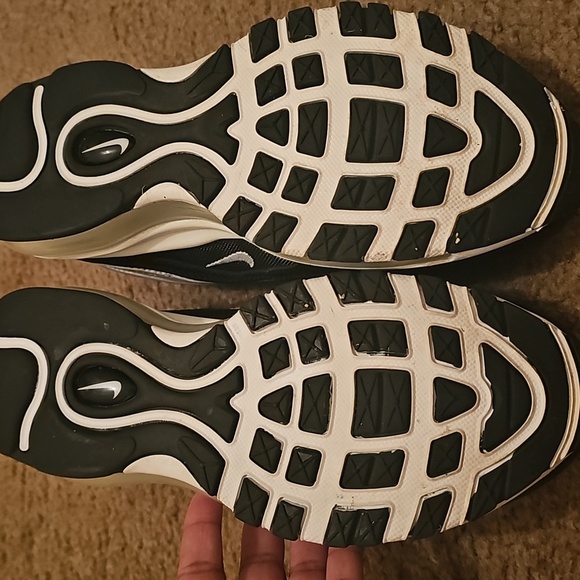 Like New! Womens 8/Men's 6 Nike Air Max 97 - Picture 3 of 5